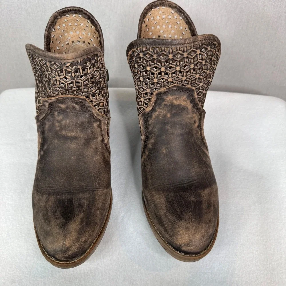 Circle G Corral Ankle Boots Womens 10.5 Brown Leather Laser Cut Western Booties